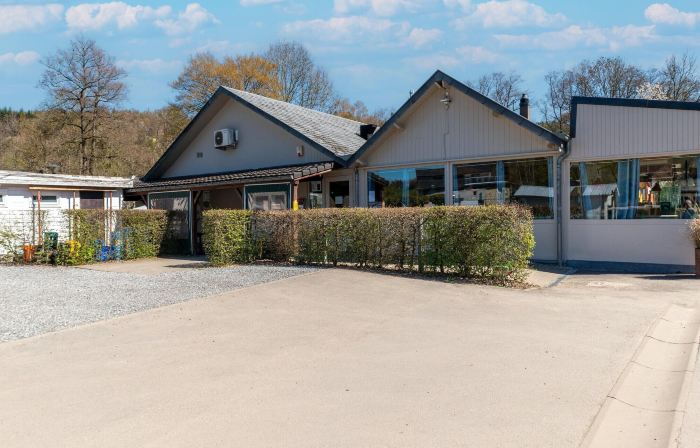 Premium caravan in Érezée with terrace