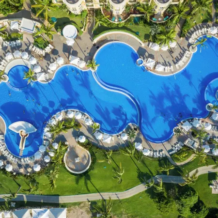Pueblo Bonito Emerald Luxury Villas & Spa All Inclusive