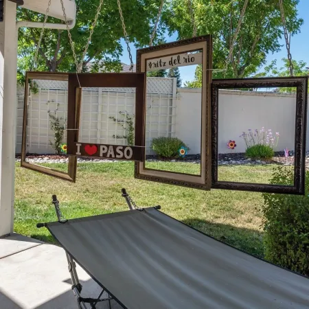 Ritz del Rio by Avantstay Single-Level + BBQ Patio + Outdoor TV Quiet Cul-De-Sac