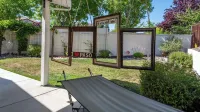 Ritz del Rio by Avantstay BBQ Patio + Outdoor TV Minutes to Downtown Paso - 3-Sterne