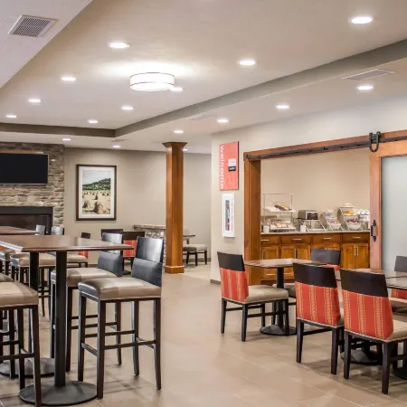 Comfort Suites Hartville-North Canton