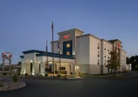 Hampton Inn Rochester-Irondequoit - parking