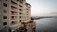 Sunseeker Resort Florida Gulf Coast, Curio Collection Hilton - Romantic