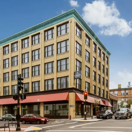 New Bedford Harbor Hotel