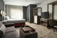 SpringHill Suites Kansas City Overland Park - parking