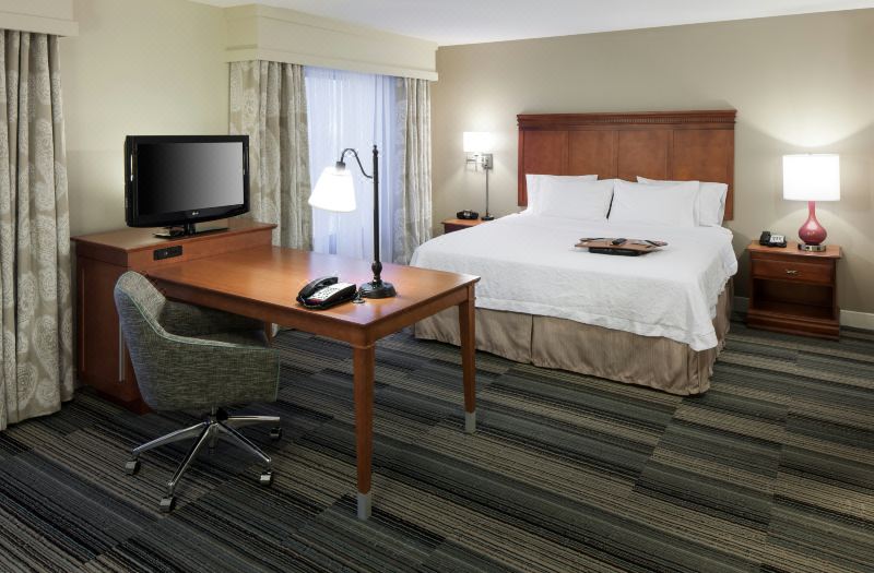 Hampton Inn & Suites Davenport