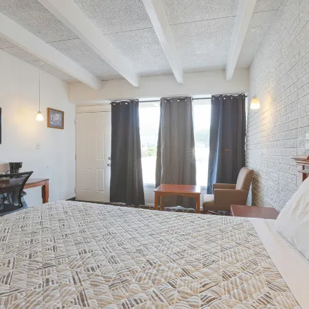 Sonrise Inn Lincoln Hwy by OYO