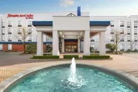 Hampton Inn & Suites by Hilton Langley-Surrey - Pools