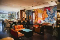 The Westin Lima Hotel & Convention Center - ที่มีบาร์