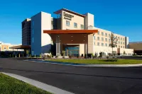 Fairfield Inn & Suites Wheeling at the Highlands - parking