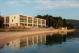 The Isolano, Cres, Autograph Collection