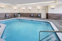 Fairfield Inn & Suites Poplar Bluff - Pools