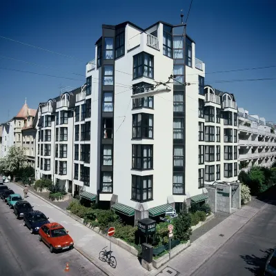 هوتل أرزجيسري يوروب Hotels near مَحطِة مترو مايلينجَرشتراسيه