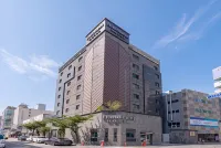 ヤンサン H モーメント ホテル - 3つ星
