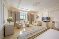 Gran Hotel Miramar GL - موقف سيارات