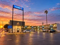 Motel 6 Blythe, CA - South - parking