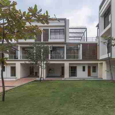 StayVista | Greenwoods Eight 5 BHK Villa Hotel Exterior