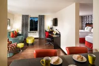 Staypineapple, the Maxwell Hotel, Seattle Center Seattle