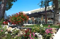 Hotel Maximilian Hotels in Bardolino