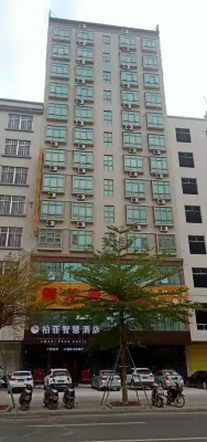 Smart Park Hotel