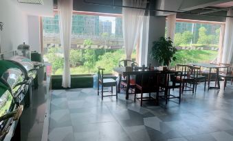 Hongjiang Anke Millennium Hotel