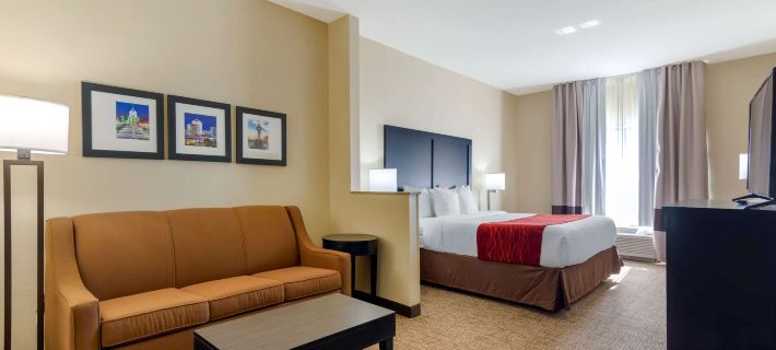 Comfort Inn & Suites Montgomery Eastchase Hotels in Montgomery