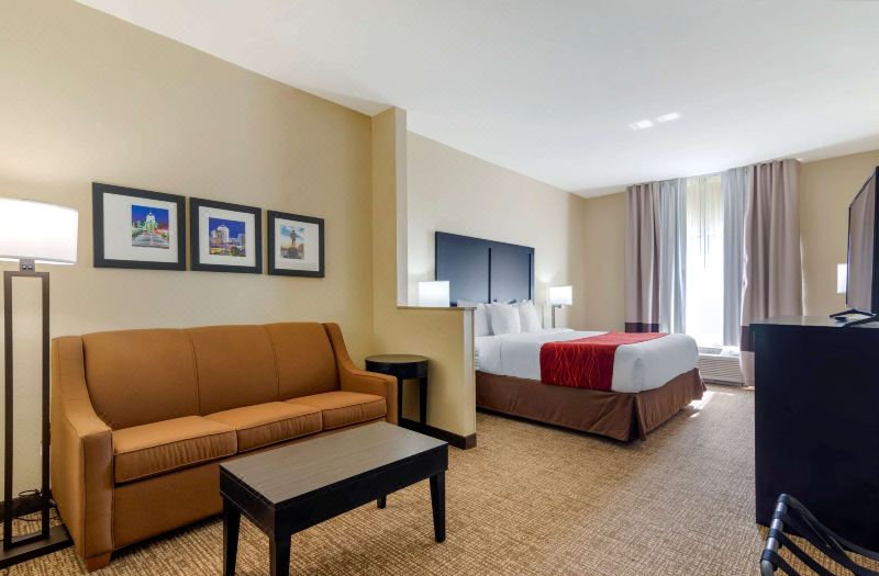 Comfort Inn & Suites Montgomery Eastchase