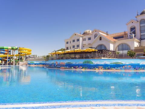 Holiday Inn Aktau - Seaside