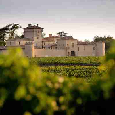 Chateau Lafaurie-Peyraguey Hotel & Restaurant Lalique Hotel Exterior