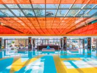 上海外滩W酒店 - 室内游泳池