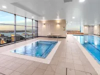Meriton Suites World Tower - spa