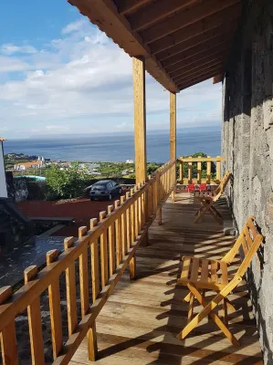 Beautiful Standard Double Room Without Window - Sao Roque do Pico Hotels in 