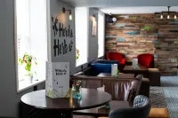 Hardwick Arms Hotel