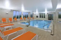 Hampton Inn Bar Harbor - piscina