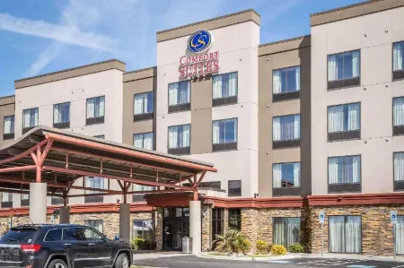 Best Western Plus Riverside Inn & Suites Отели рядом с достопримечательностью «Парк Криксайд»