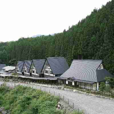 Hida Tsuzuri Oboro Hotel Exterior