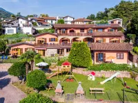 Residenza Agrifoglio Hotels in Luino