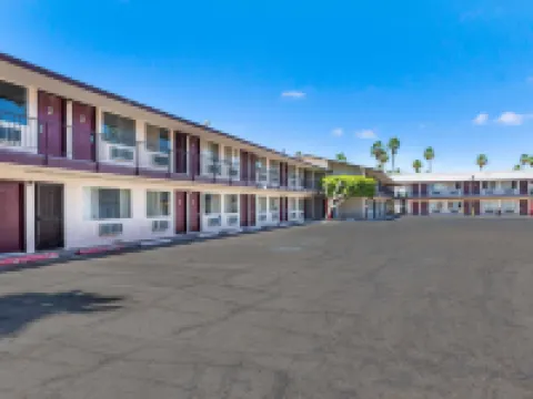 Knights Inn and Suites Yuma Hotels in Yuma