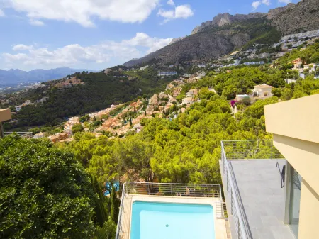 La Estrella Отели рядом с достопримечательностью «Altea Garden Centre»