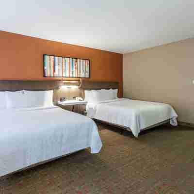 Hilton Garden Inn Chicago/Tinley Park Rooms