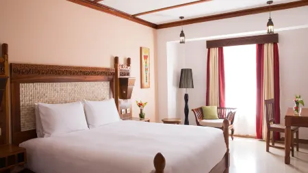 Spice Tree by Turaco Отели рядом с достопримечательностью «Персидские бани Хамамни»