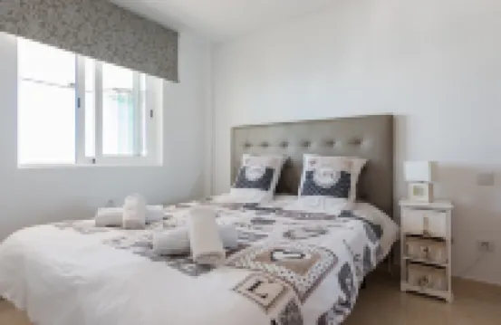 Luxurious 1st Line Top-Floor Apartment with Direct Sea Access