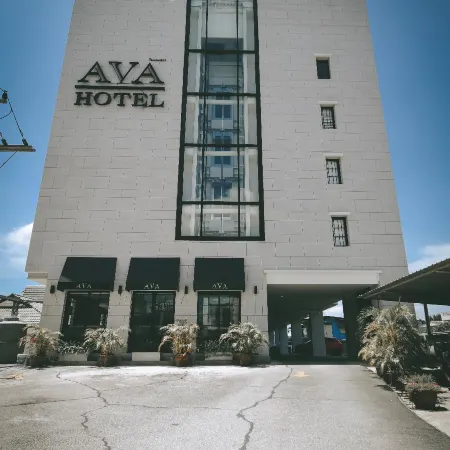 Ava Hotel Отели рядом с достопримечательностью «Big C  Питсанулок»