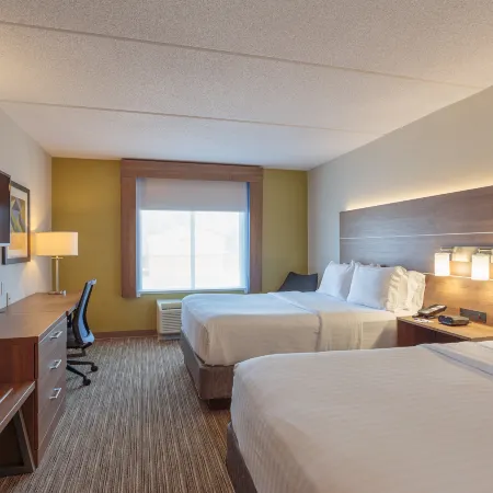 Holiday Inn Express & Suites BELLEVILLE by IHG