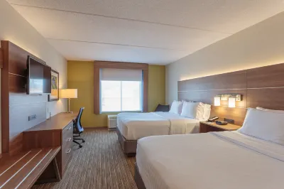 Holiday Inn Express & Suites Belleville Hôtels à proximité de : Collège loyaliste
