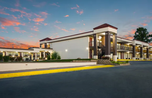 地平線酒店 & 套房