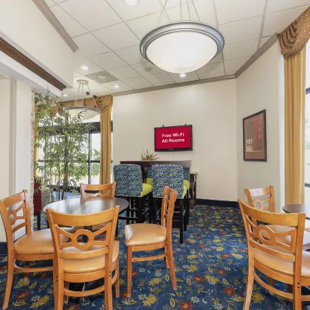 Red Roof Inn & Suites Macon
