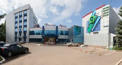Amaks City Hotel  호텔