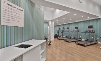 4. Hotel 12..