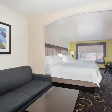 Holiday Inn Express & Suites TUCUMCARI by IHG